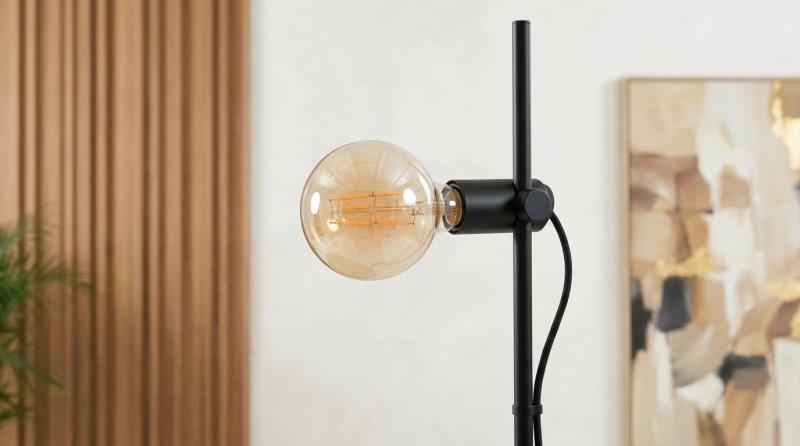 BOMBILLO LAMPARA DE PIE