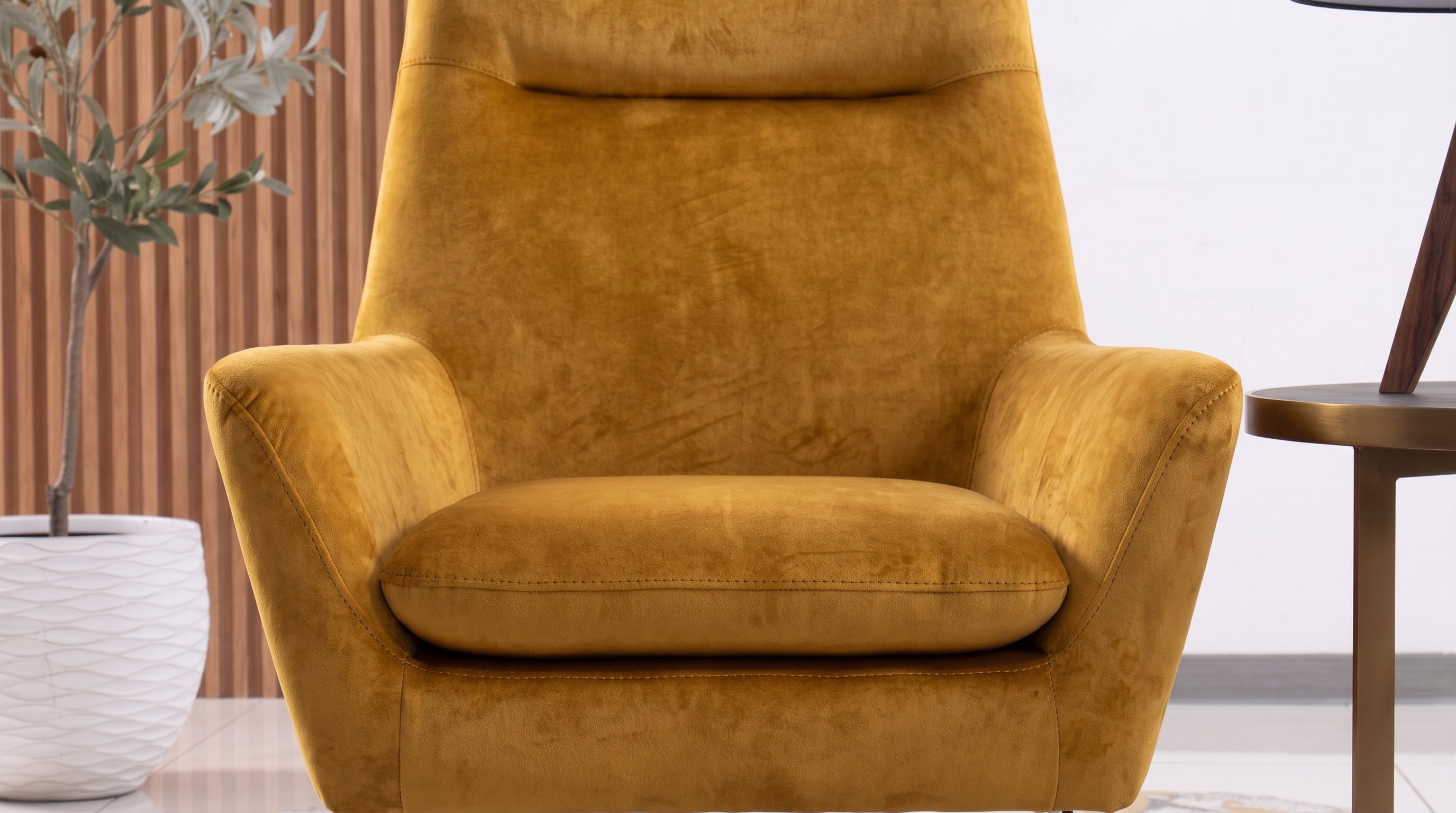 ALEX SILLON OCASIONAL PATA CROMADA COSMO AMBER