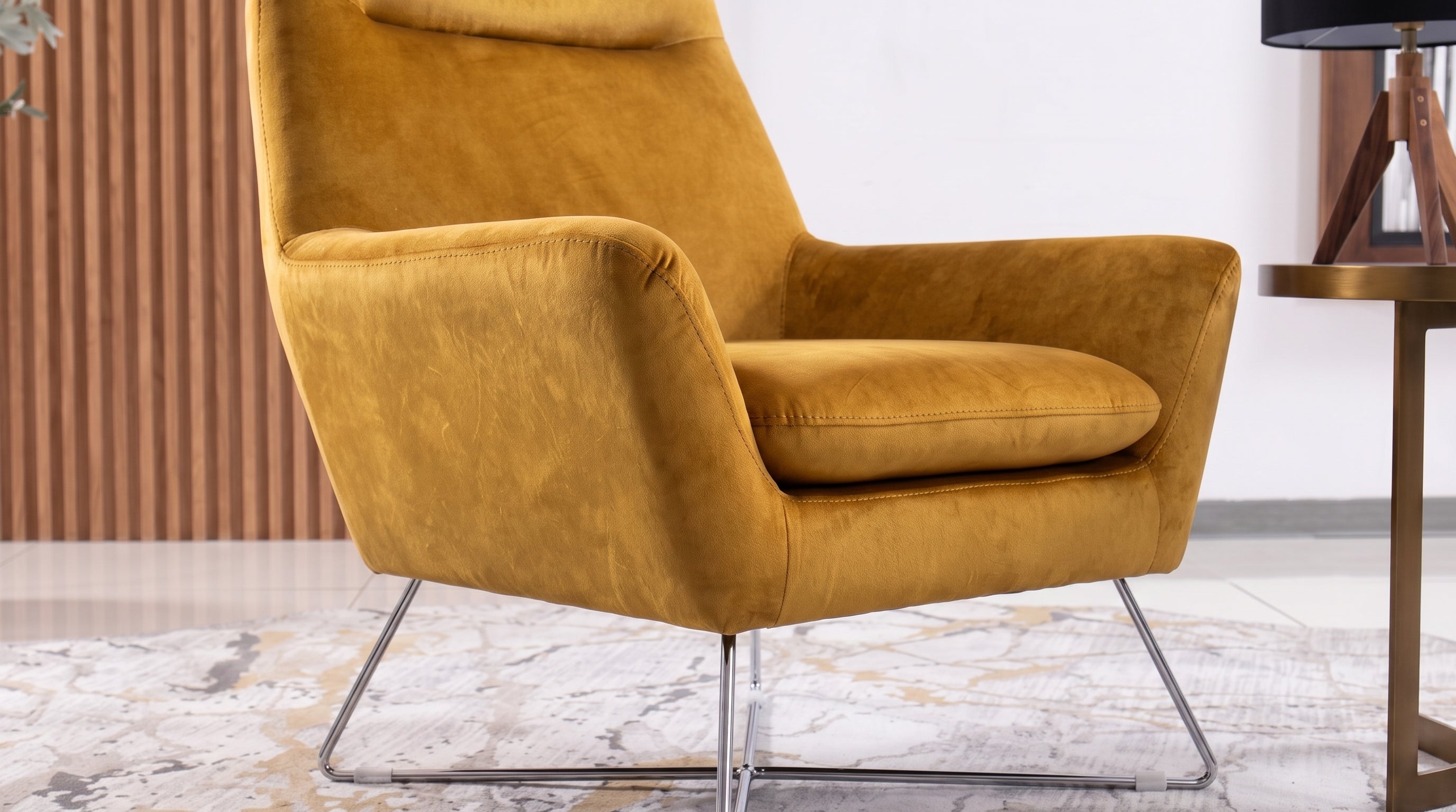 ALEX SILLON OCASIONAL PATA CROMADA COSMO AMBER